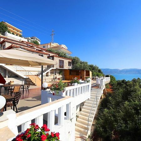 Seascape Villas Vlore Exterior photo