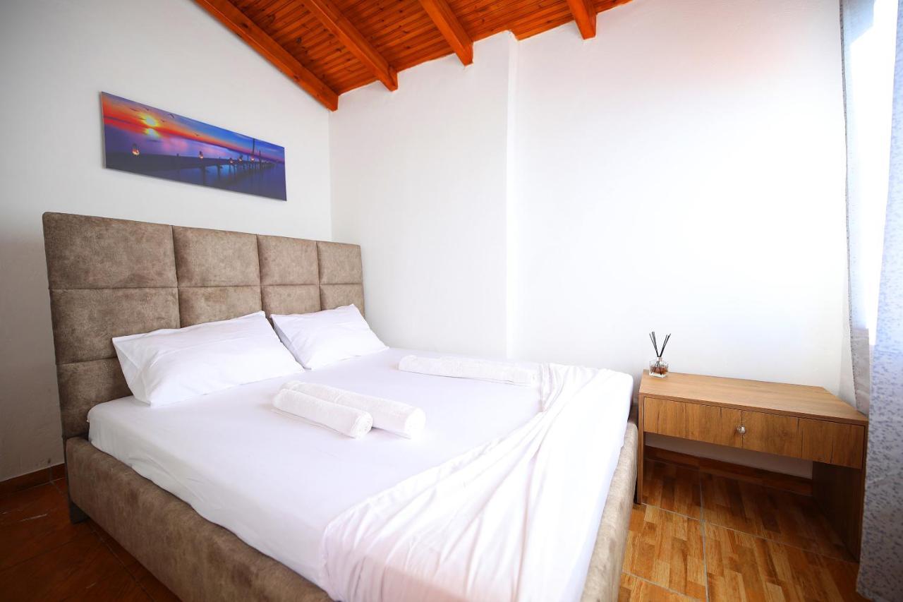 Seascape Villas Vlore Exterior photo