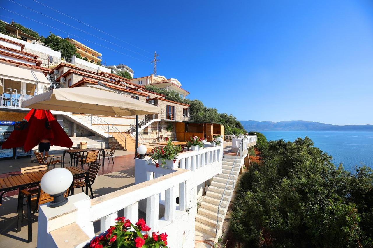Seascape Villas Vlore Exterior photo