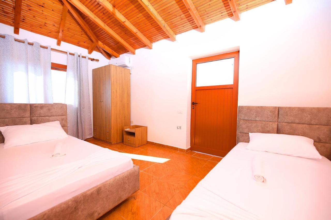 Seascape Villas Vlore Exterior photo